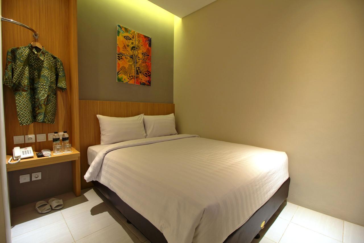 Vinotel Cirebon Extérieur photo