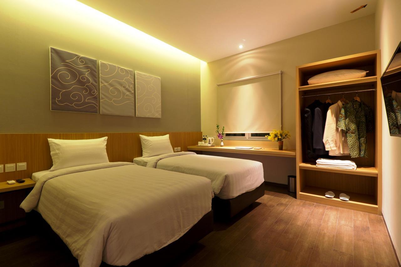 Vinotel Cirebon Extérieur photo